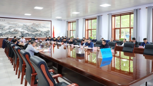 中心组学习