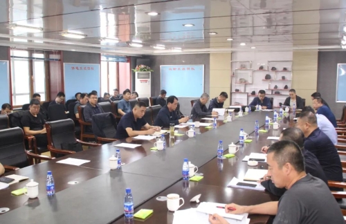 9月7日，，，，，，，，公司调研组到东荣一矿开展技术经济一体化