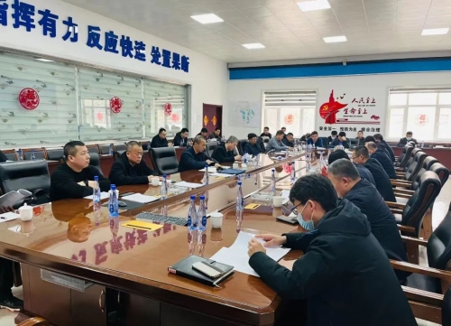 10月11日，，，，，，，，公司采掘生产服务组到新安矿指导服务